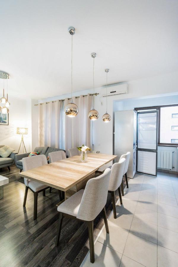 Luxury Baneasa Apartment Bucureşti Ngoại thất bức ảnh